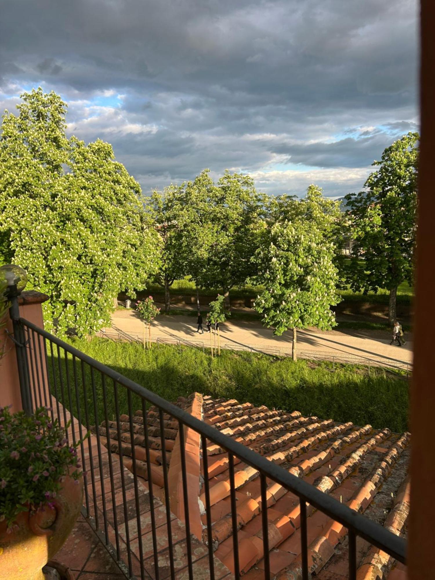 La Terrazza Fra Le Torri Appartement Lucca Buitenkant foto