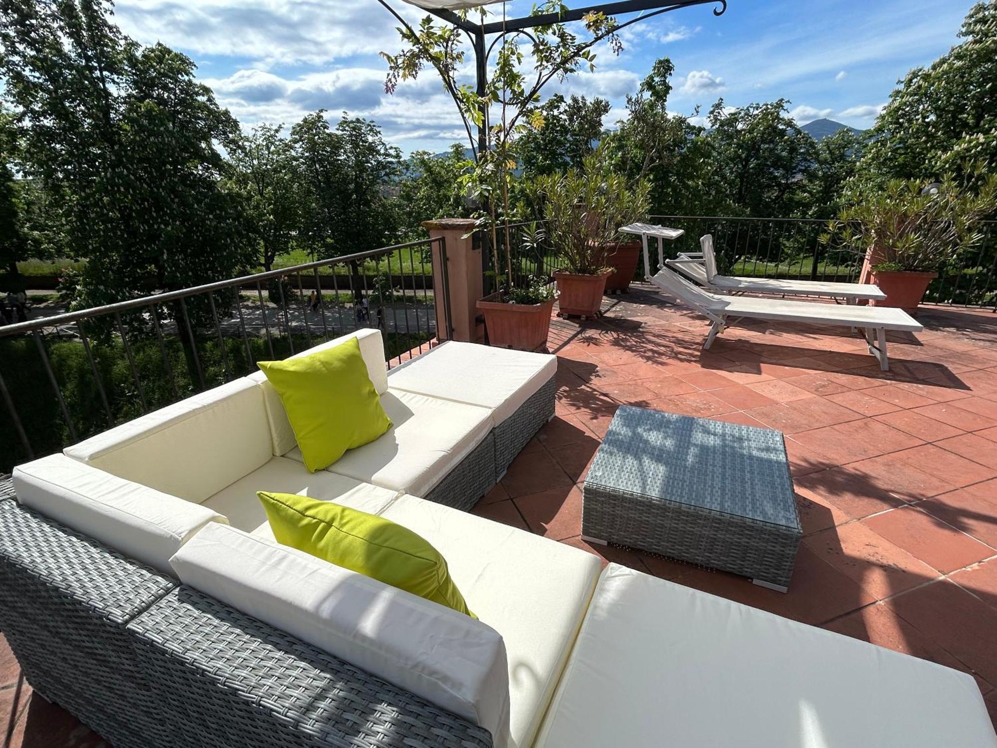 La Terrazza Fra Le Torri Appartement Lucca Buitenkant foto
