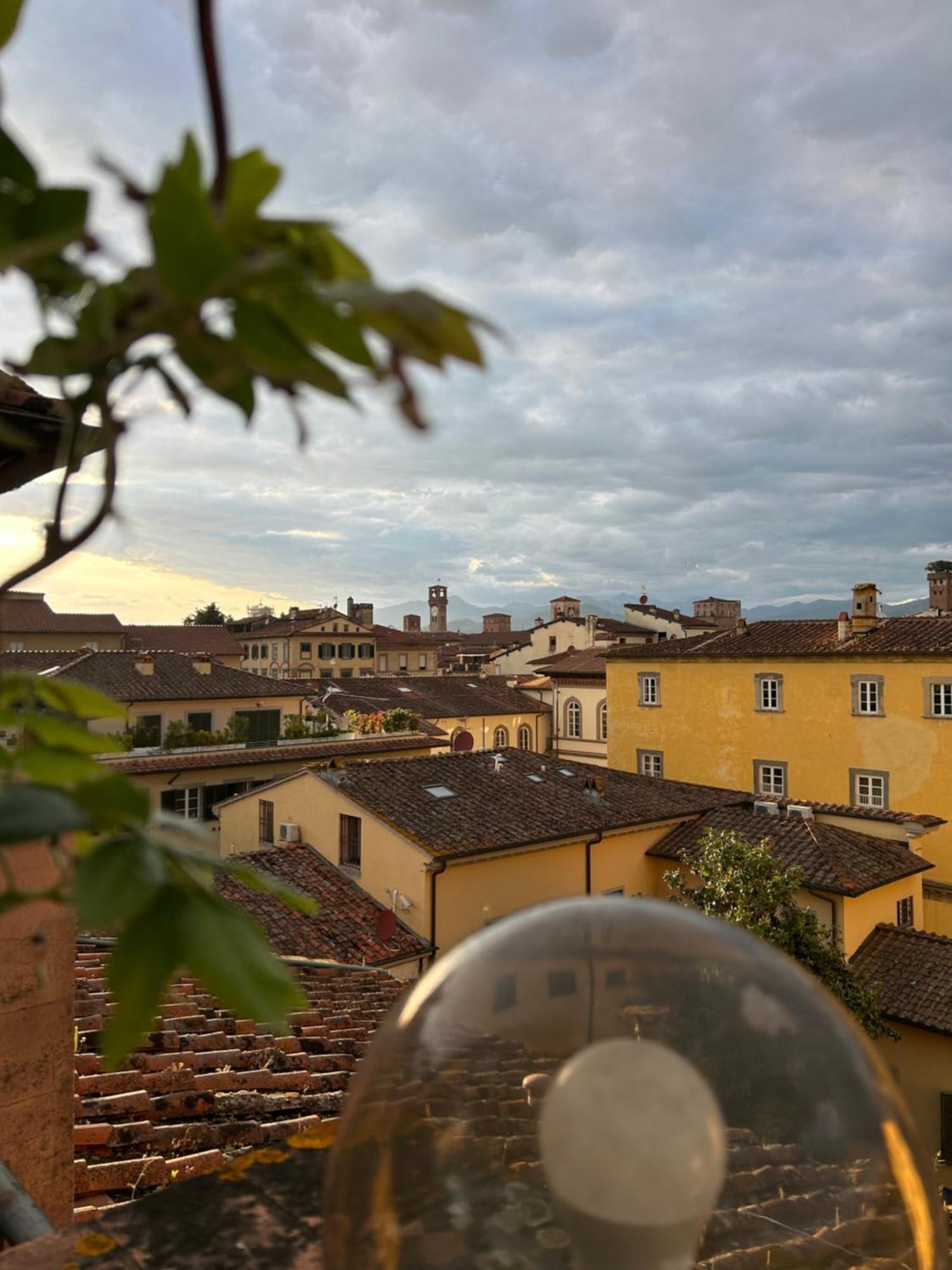 La Terrazza Fra Le Torri Appartement Lucca Buitenkant foto